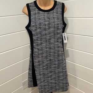 NWT DKNY Black & White Sleeveless Mini Dress. Size: 10